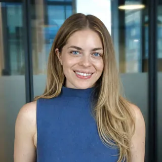 JULIA BIALEK