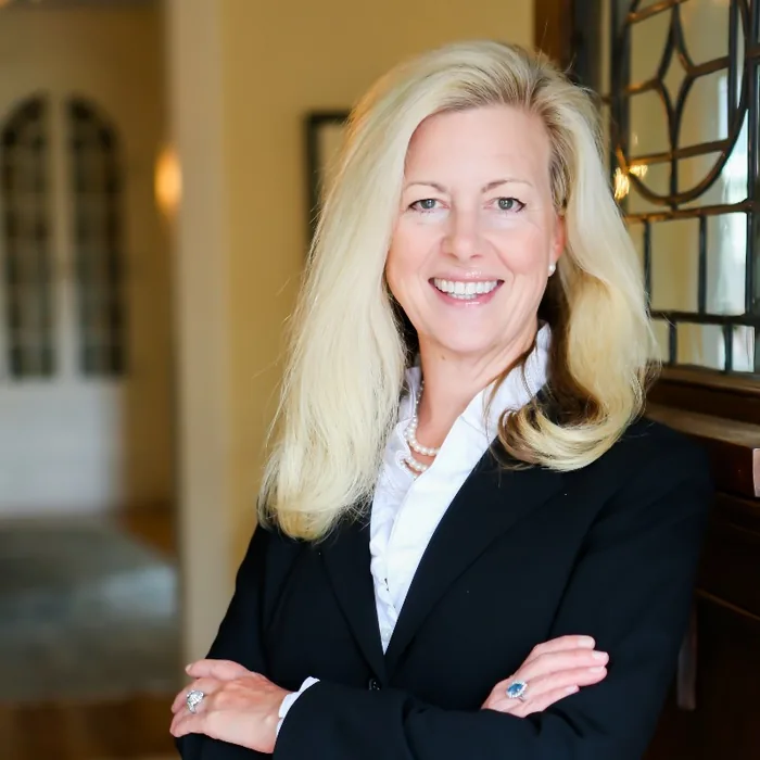 MARY ELLEN TOMLIN