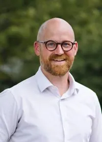 BENJAMIN DEAN OLIVER