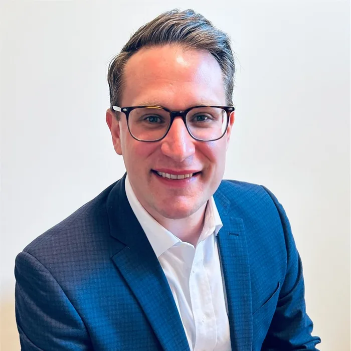 JUSTIN KARL BOLMGREN