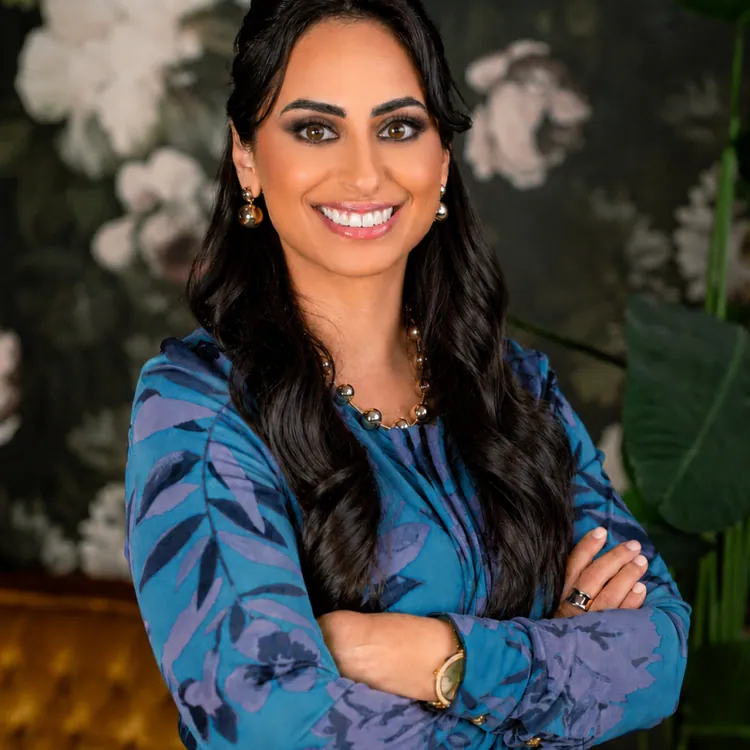 LEILA MEHRIZI SHAVER