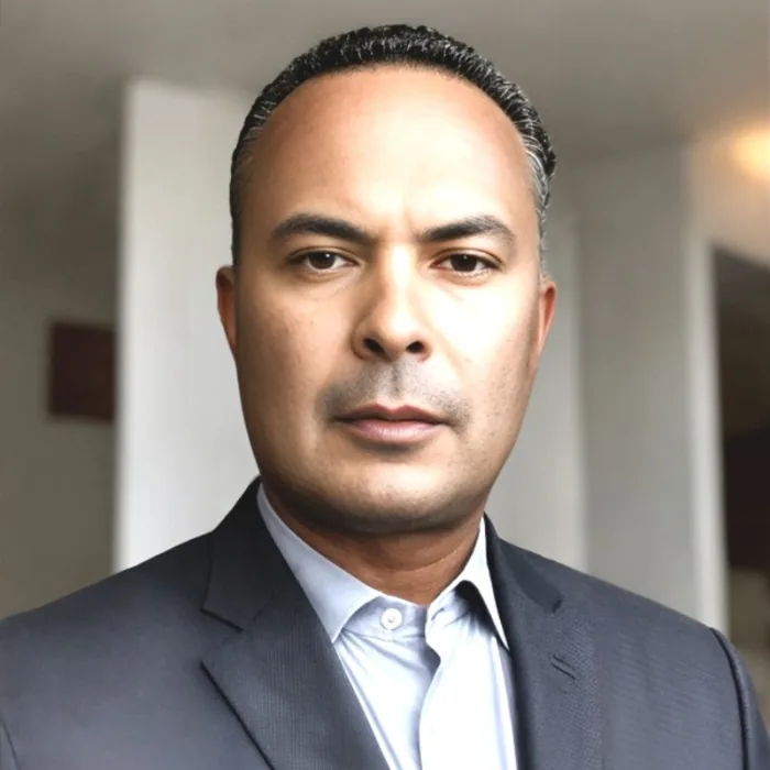 MARTIN RAUL CURIEL