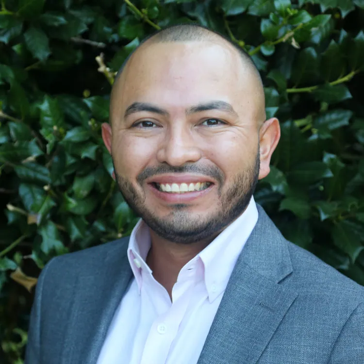 ALEJANDRO LOZANO