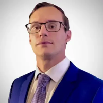 Lukas J DeWitt