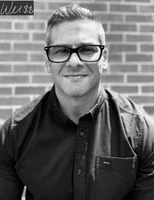 KEITH D WEISS