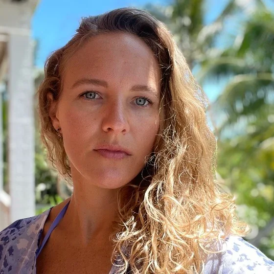 JENNIFER REBECCA TAUB