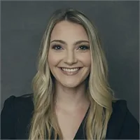 Erin M McCarty
