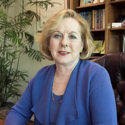 LEIA POWELL CARPENTER