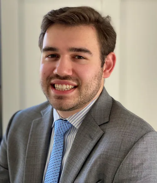 Ethan M Kapsambelis