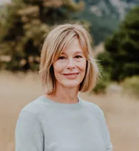 RAQUEL SUE HINMAN