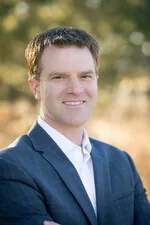 CLINT PAUL THOMAS