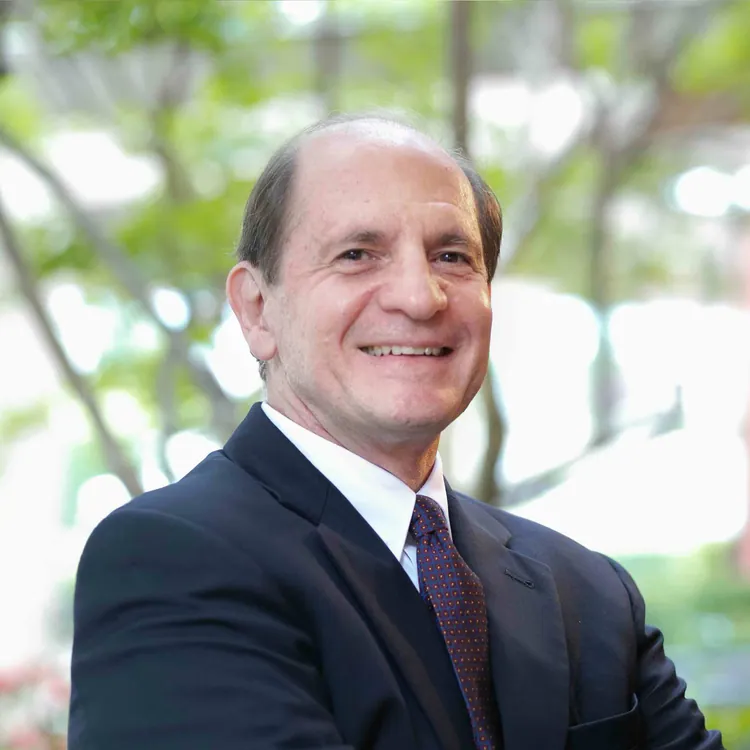 JUAN GABRIEL GARCES