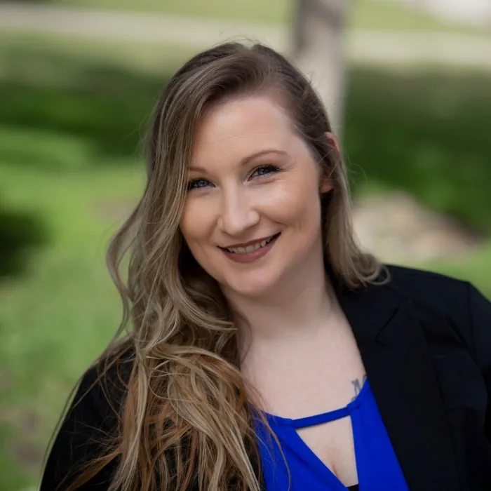 NINA ELAINE FARACA
