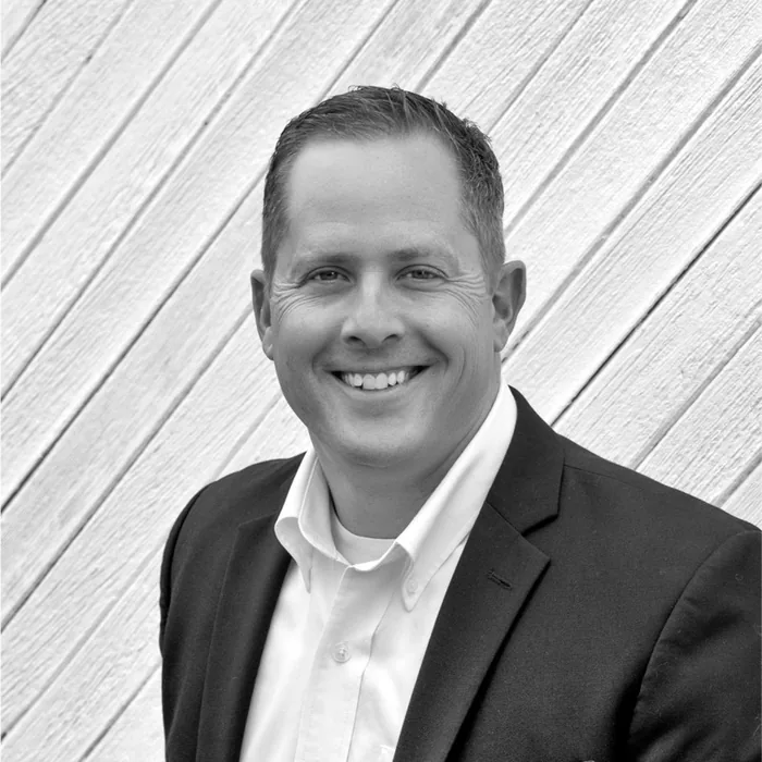 STEVE EVERETT MONTGOMERY