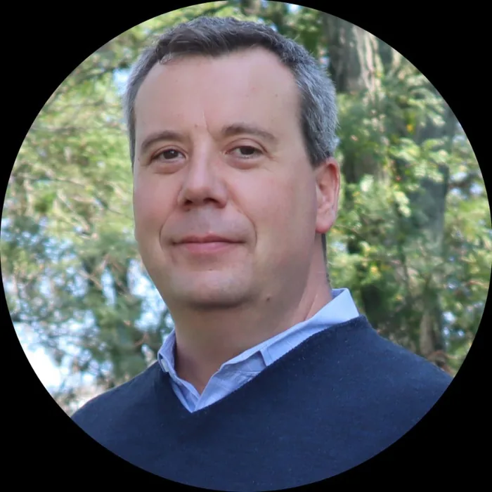 ERIC R. POWERS