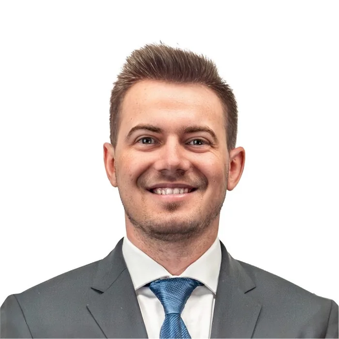 Pierce Sarkis Aichinger