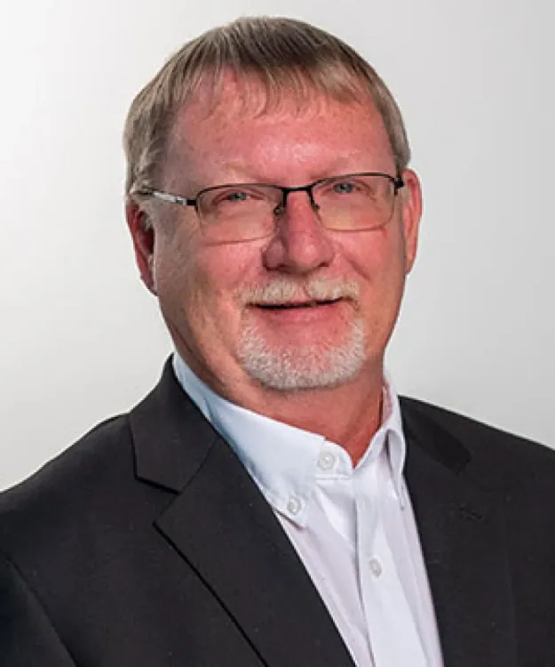 DANIEL PAUL UECKER
