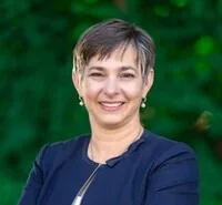 Laura Kim Drynan