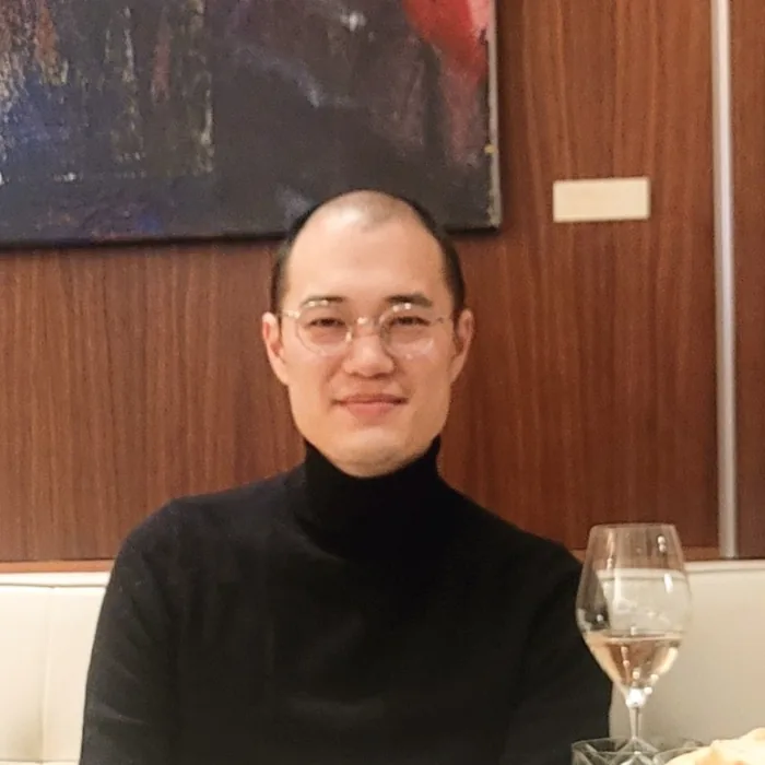 FRED C LIU