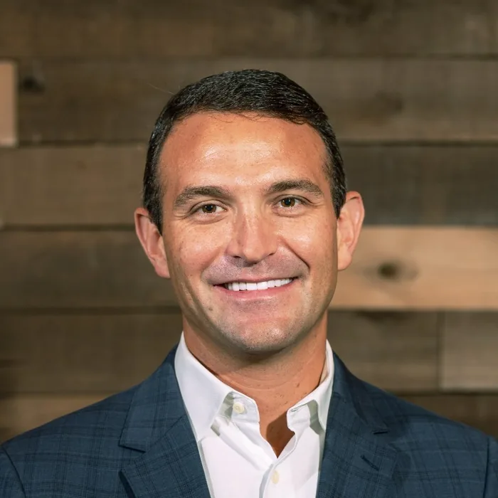 KEVIN JAN DOMBROWSKI