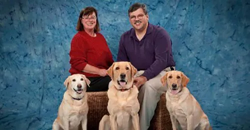 Labrador Investments, LLC logo