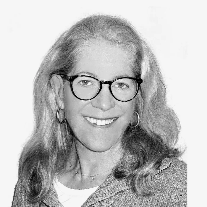 JENNIFER ISELIN GRIDLEY