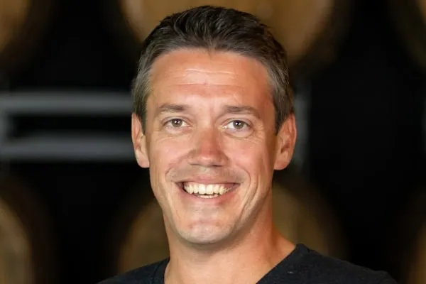 SHAWN R BLOCK