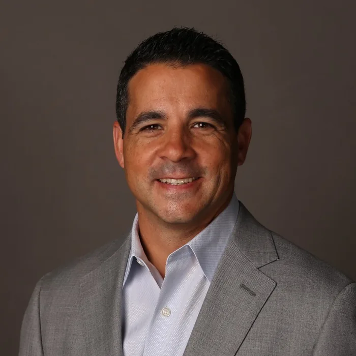 David R Faulkner