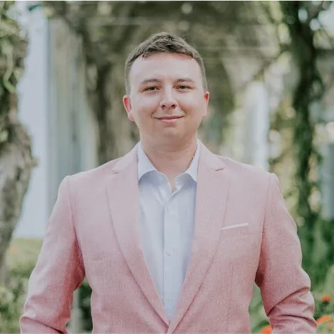 ERIC RYAN MARTIN