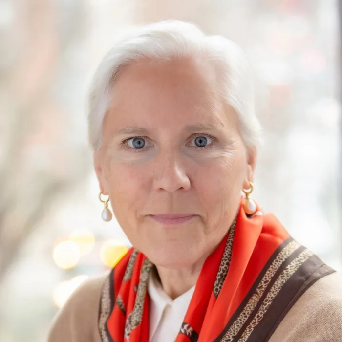 ELIZABETH GILBERTANDERSON RUNDE