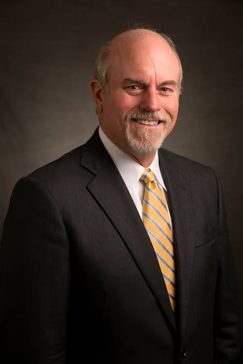 ROBERT KEENAN JR