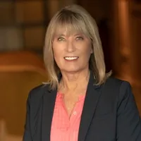 GENAY KIRSTEN AIREY