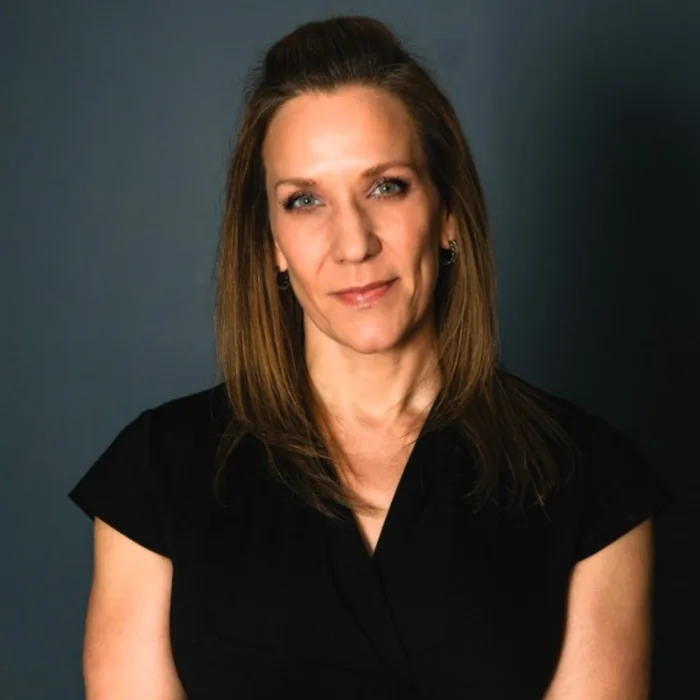 Stephanie G Bogden